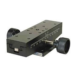 D1-118-L5W TINH CHỈNH XYZ