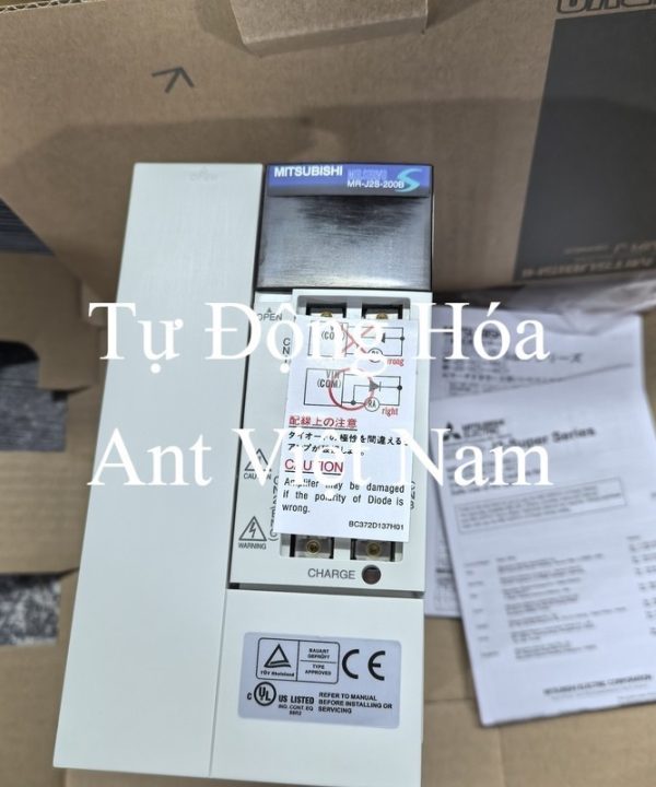 MR-J2S-200B Bộ Điều Khiển Servo Mitsubishi New